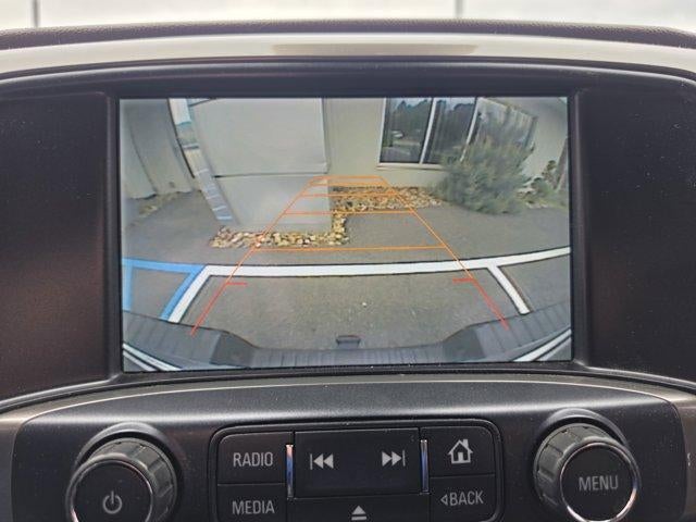 2015 Chevrolet Silverado 2500HD Built After Aug 14 Crew Cab Standard Box 4-Wheel Drive High Country
