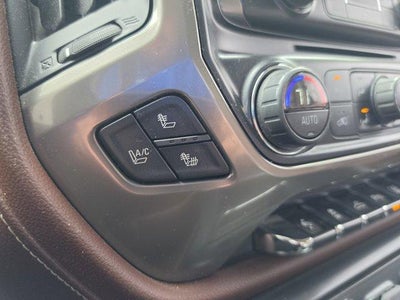 2015 Chevrolet Silverado 2500HD Built After Aug 14 Crew Cab Standard Box 4-Wheel Drive High Country