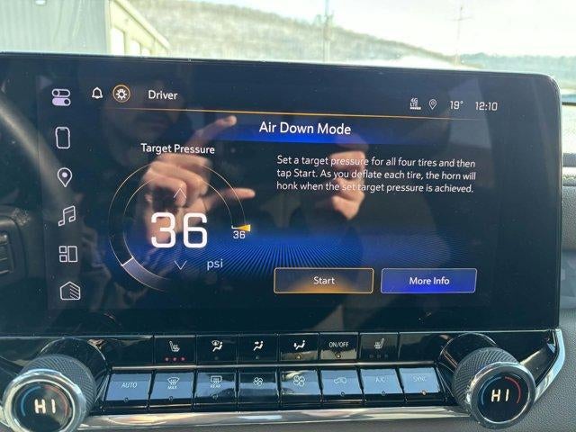 2024 Chevrolet Colorado Crew Cab Short Box 4-Wheel Drive ZR2