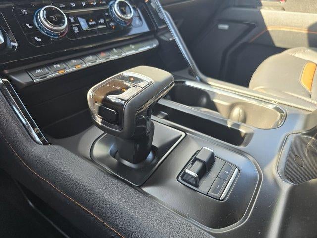 2025 GMC Sierra 1500 Crew Cab Short Box 4-Wheel Drive AT4