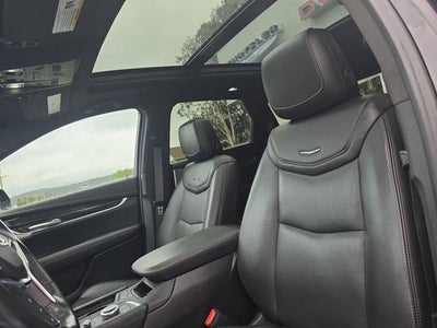 2022 Cadillac XT5 AWD 4dr Premium Luxury