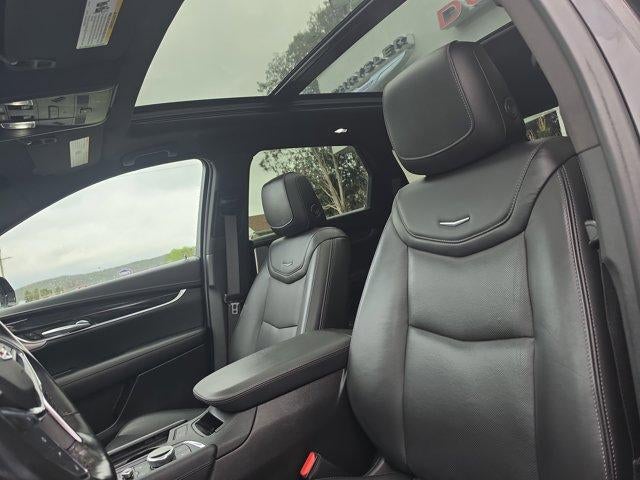 2022 Cadillac XT5 AWD 4dr Premium Luxury