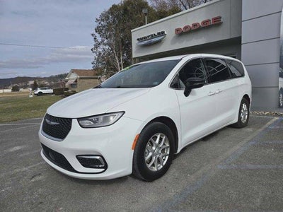 2025 Chrysler Pacifica Select FWD