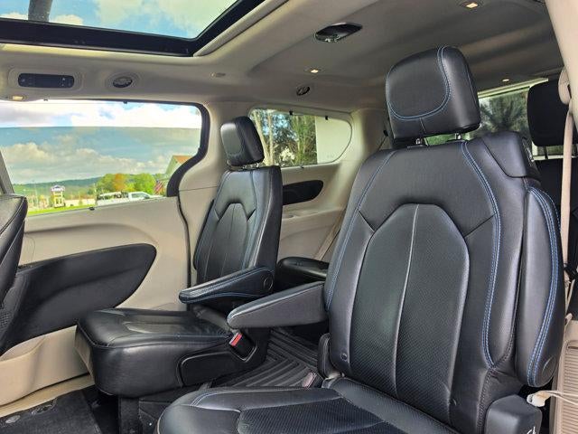 2021 Chrysler Pacifica Touring L AWD