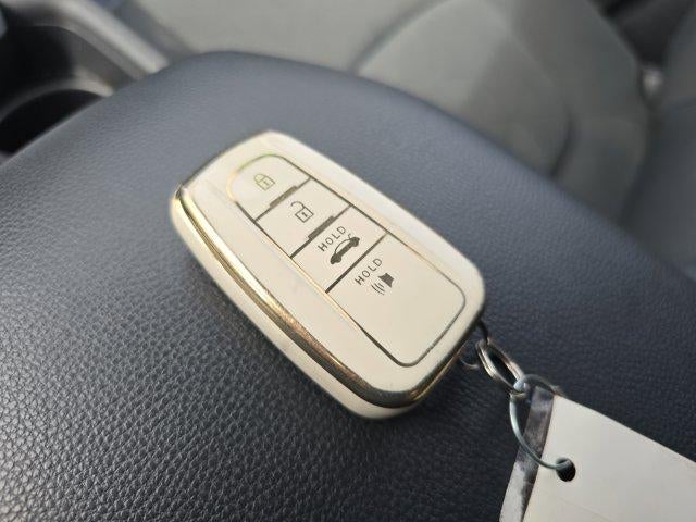 2021 Toyota RAV4 XLE AWD (Natl)