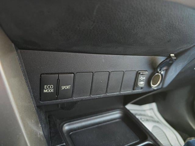 2015 Toyota RAV4 AWD 4dr XLE (Natl)