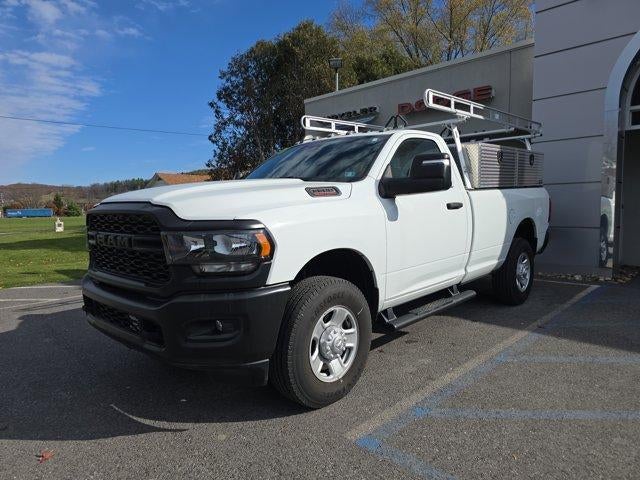 2024 RAM 3500 Tradesman 4x4 Reg Cab 8' Box