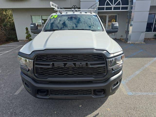 2024 RAM 3500 Tradesman 4x4 Reg Cab 8' Box