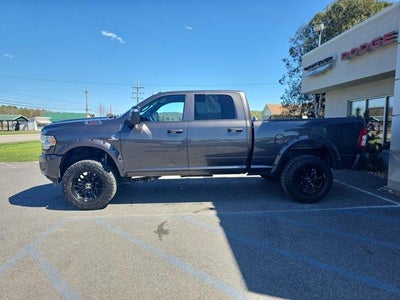 2024 RAM 3500 Tradesman 4x4 Crew Cab 6'4" Box