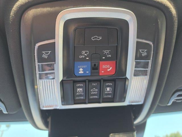 2022 RAM 3500 Laramie 4x4 Crew Cab 6'4" Box