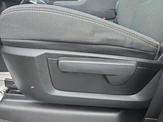 2022 RAM 3500 Tradesman 4x4 Crew Cab 8' Box