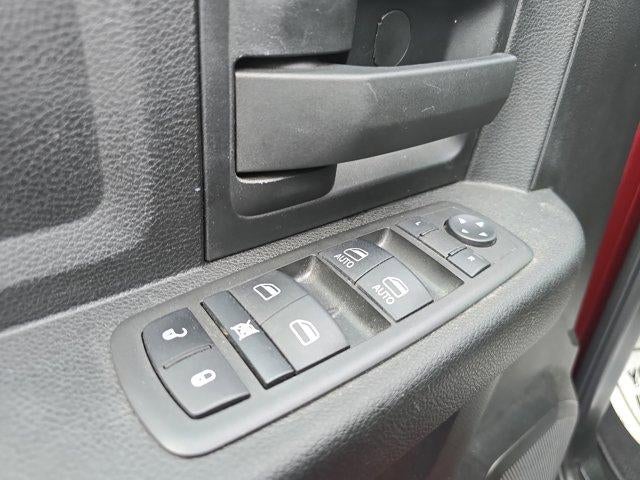 2022 RAM 3500 Tradesman 4x4 Crew Cab 8' Box