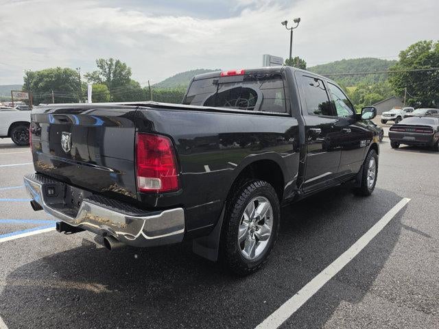 2017 RAM 1500 Big Horn 4x4 Crew Cab 5'7" Box