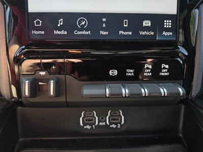 2024 RAM 2500 Big Horn 4x4 Crew Cab 6'4" Box