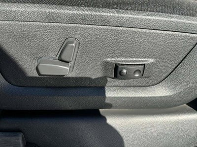 2022 RAM 2500 Laramie 4x4 Crew Cab 6'4" Box