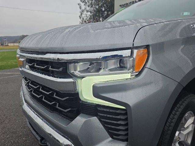 2023 Chevrolet Silverado 1500 Crew Cab Short Box 4-Wheel Drive LT 2FL