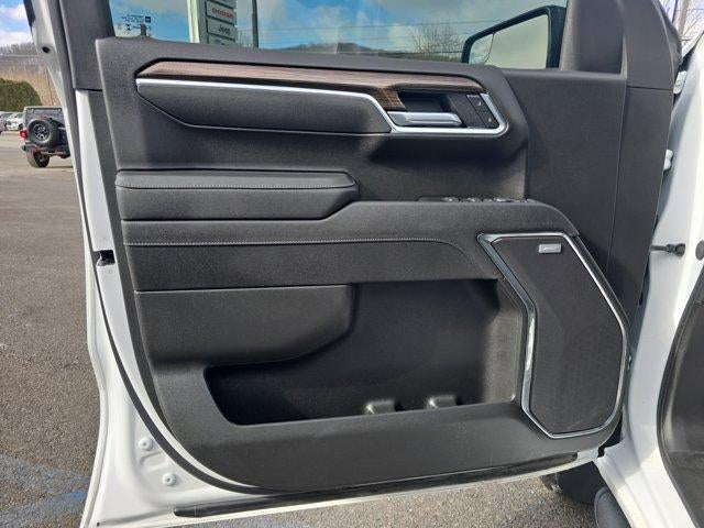 2026 Chevrolet Silverado 1500 Crew Cab Short Box 4-Wheel Drive LT Trail Boss