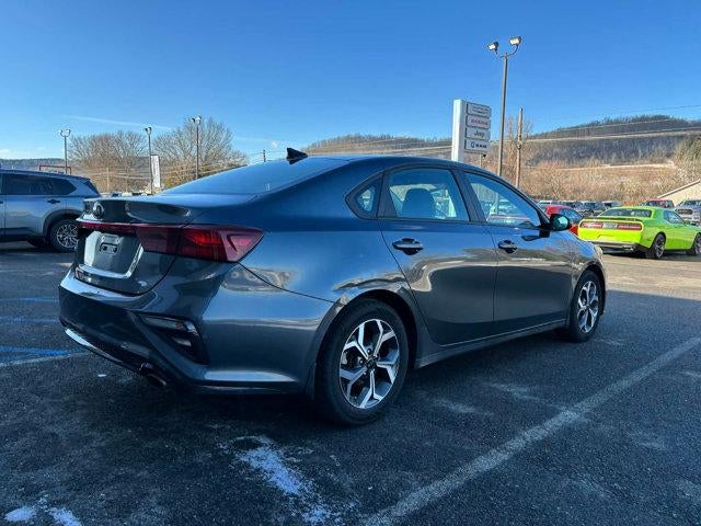 2021 Kia Forte LXS IVT