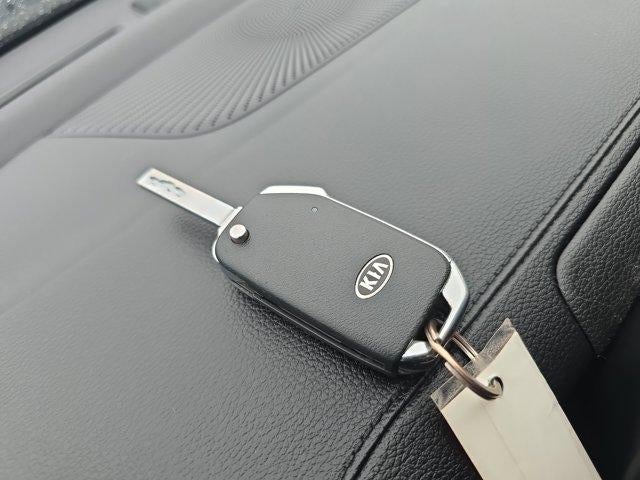 2021 Kia Forte LXS IVT