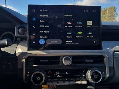 2025 Toyota Tacoma 4WD 4WD Trailhunter Hybrid Double Cab 5' Bed AT (Natl)