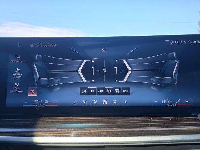 2026 BMW X7 xDrive40i Sports Activity Vehicle