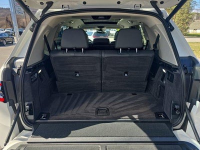 2026 BMW X7 xDrive40i Sports Activity Vehicle