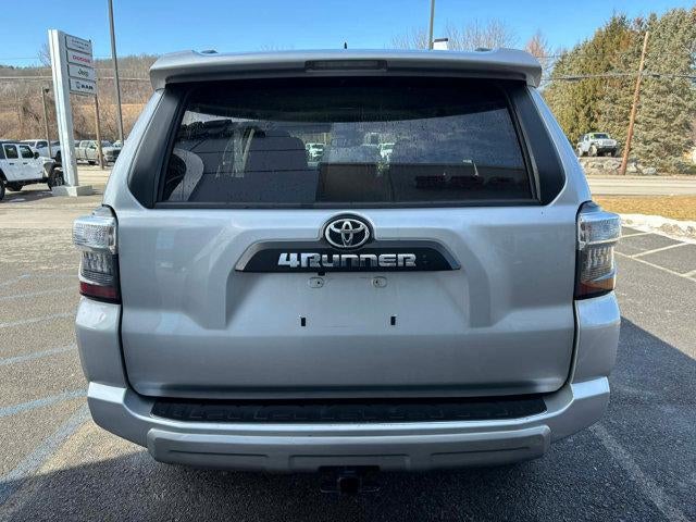 2024 Toyota 4Runner TRD Off Road 4WD (Natl)