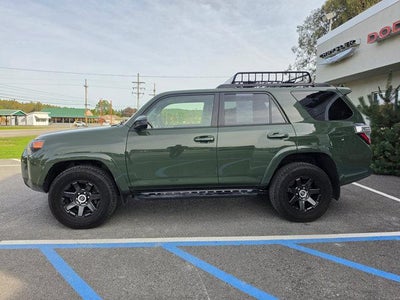 2022 Toyota 4Runner Trail Special Edition 4WD (Natl)
