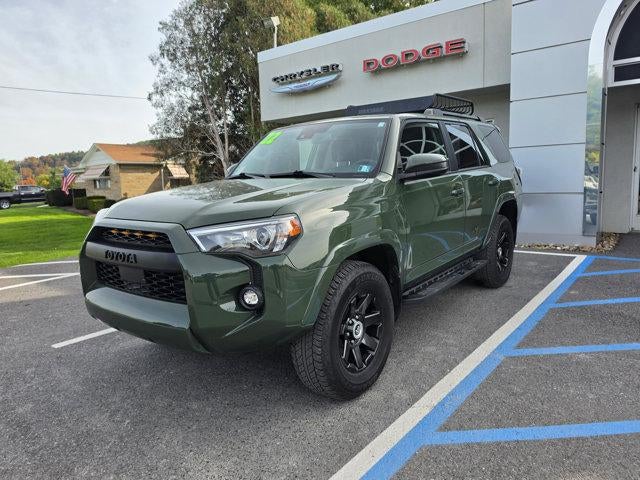 2022 Toyota 4Runner Trail Special Edition 4WD (Natl)