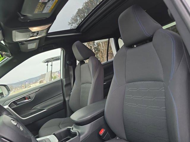 2023 Toyota RAV4 Hybrid SE AWD (Natl)