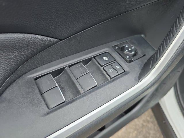 2023 Toyota RAV4 Hybrid SE AWD (Natl)