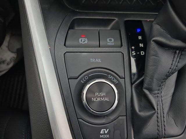 2023 Toyota RAV4 Hybrid SE AWD (Natl)