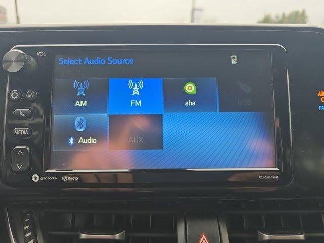 2018 Toyota C-HR XLE Premium FWD (Natl)