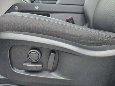 2025 Land Rover Defender 110 P300 S