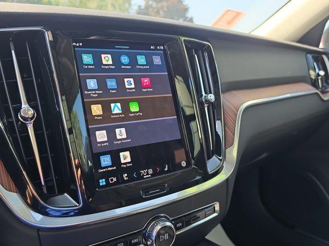 2025 Volvo V60 Cross Country B5 AWD Plus