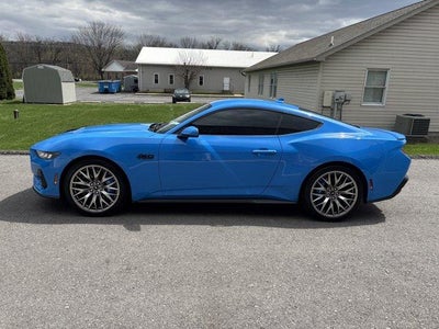 2024 Ford Mustang GT Premium Fastback