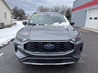 2025 Ford Escape ST-Line AWD