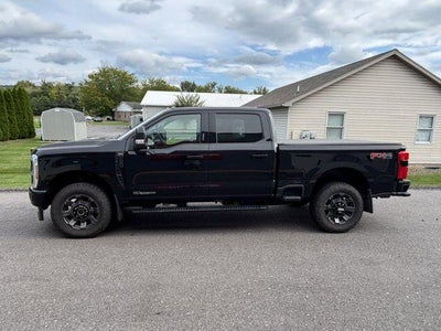 2024 Ford Super Duty F-250 SRW LARIAT 4WD Crew Cab 6.75' Box