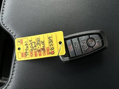 2024 Ford Super Duty F-350 SRW LARIAT 4WD Crew Cab 6.75' Box