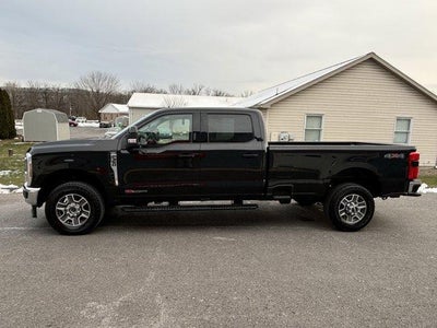 2024 Ford Super Duty F-350 SRW LARIAT 4WD Crew Cab 6.75' Box