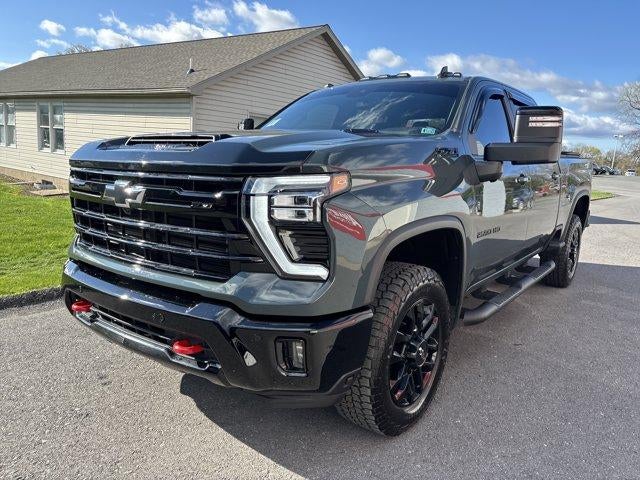 2025 Chevrolet Silverado 2500 HD Crew Cab Standard Box 4-Wheel Drive LT