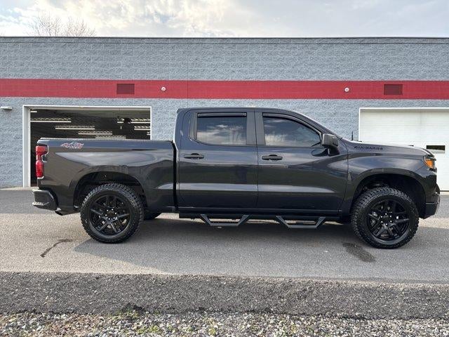 2022 Chevrolet Silverado 1500 Crew Cab Short Box 4-Wheel Drive Custom