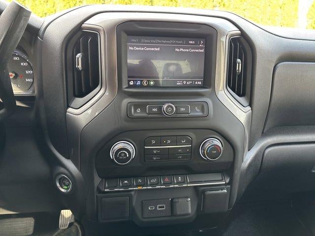 2022 Chevrolet Silverado 1500 Crew Cab Short Box 4-Wheel Drive Custom