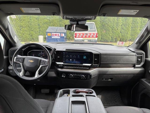 2024 Chevrolet Silverado 1500 Crew Cab Short Box 4-Wheel Drive LT 2FL
