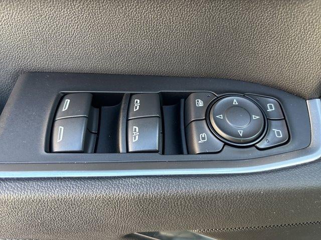 2025 GMC Sierra 1500 Crew Cab Short Box 4-Wheel Drive SLT