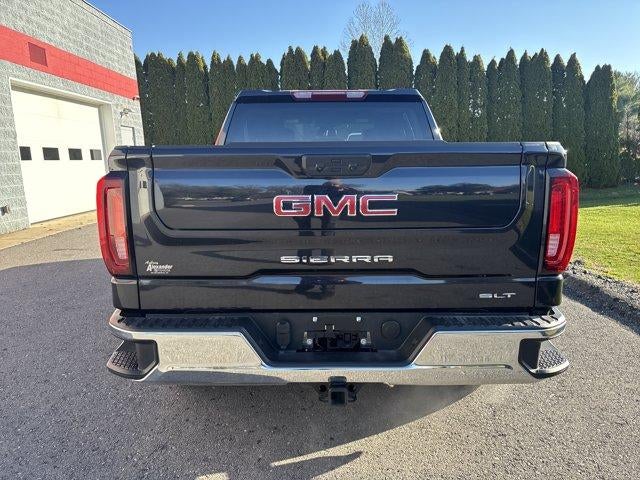 2025 GMC Sierra 1500 Crew Cab Short Box 4-Wheel Drive SLT