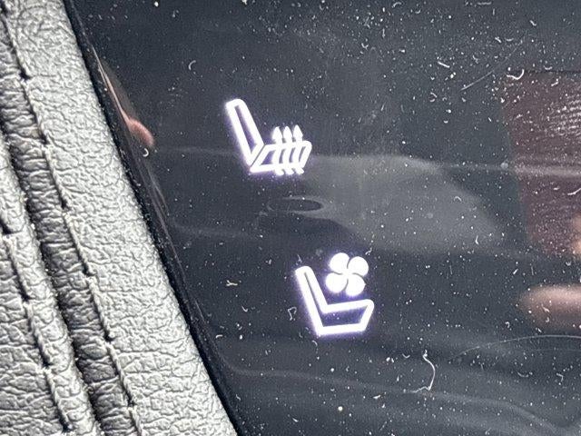 2023 Cadillac XT6 AWD 4dr Premium Luxury