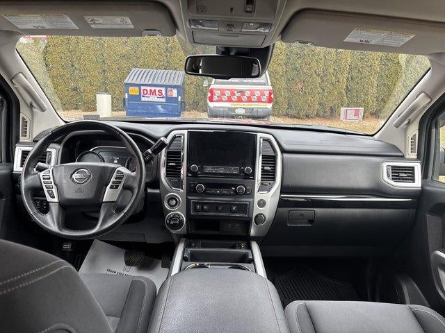 2021 Nissan Titan 4x4 Crew Cab SV