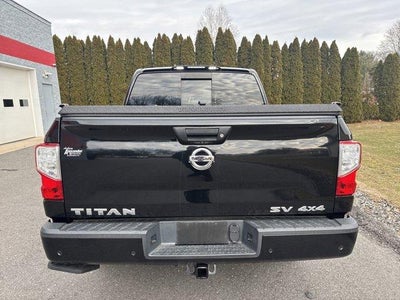 2021 Nissan Titan 4x4 Crew Cab SV