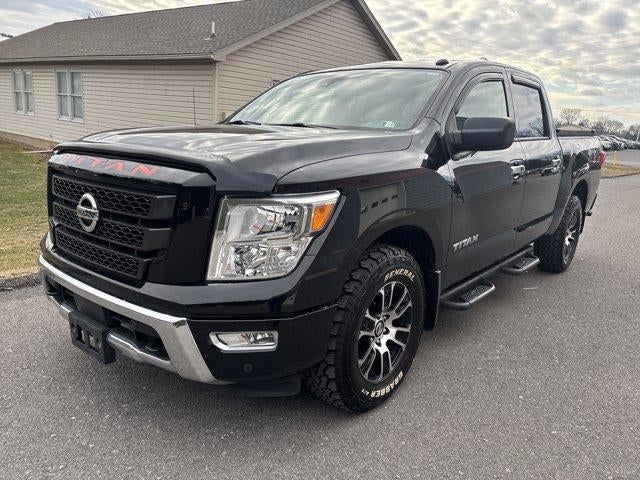 2021 Nissan Titan 4x4 Crew Cab SV
